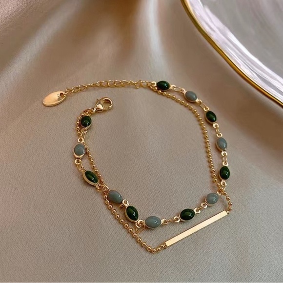 Gold Layered Beaded Bracelet - Picture 5 of 7